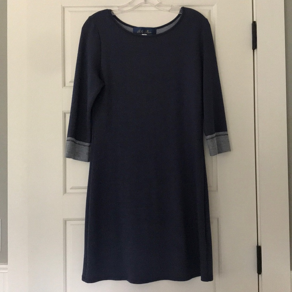 Navy blue, fitted dress